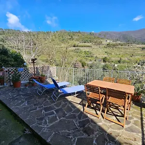 https://il-bassotto-homy-5-terre.hotelitalianriviera.com